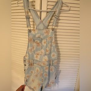 NWT Sunflower Print Denim Overalls Shorts Shortalls